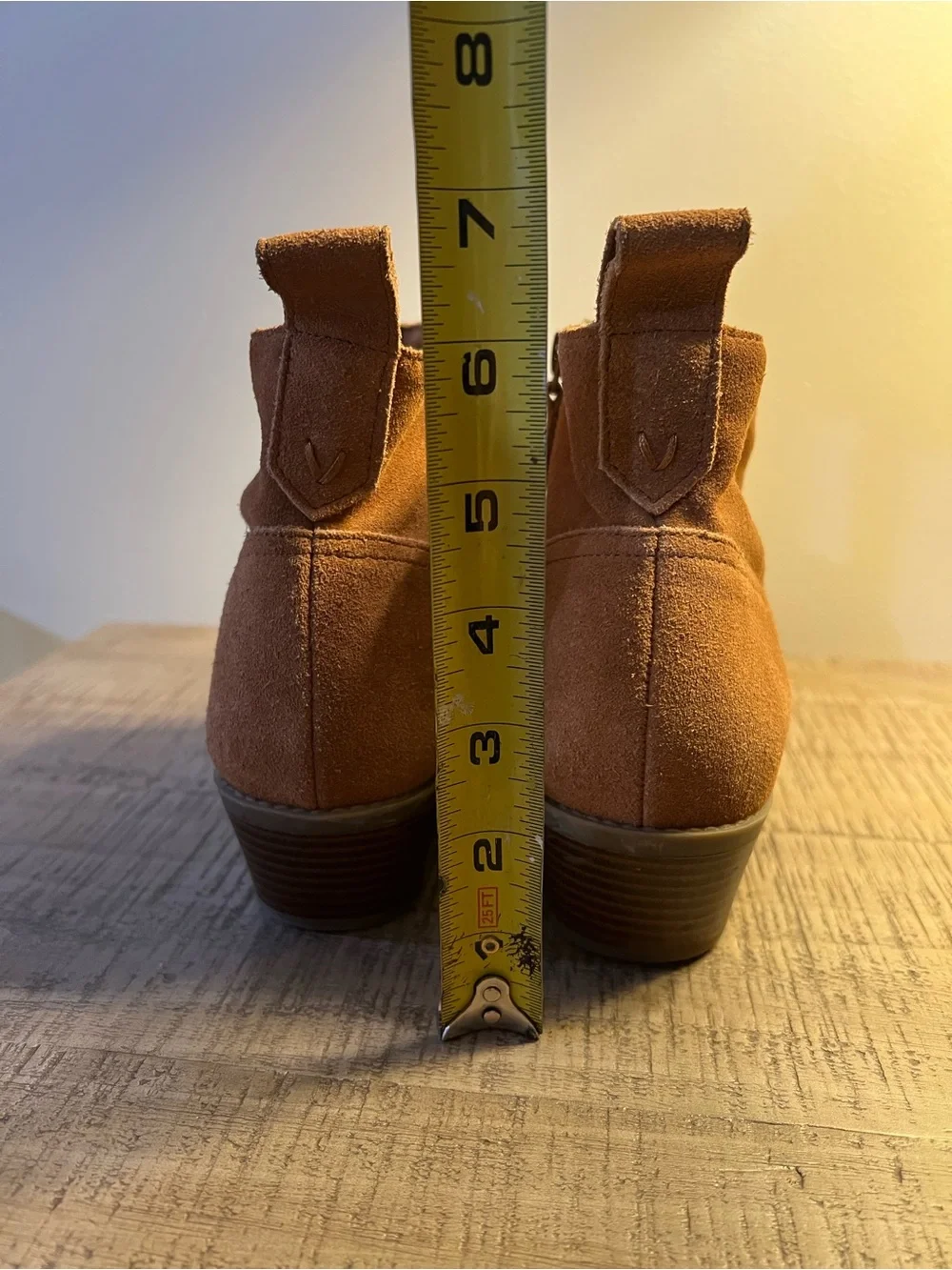 EUC- Vionic Vera Suede Ankle Booties in Toffee Brown with Inside Zip.Size 9.5